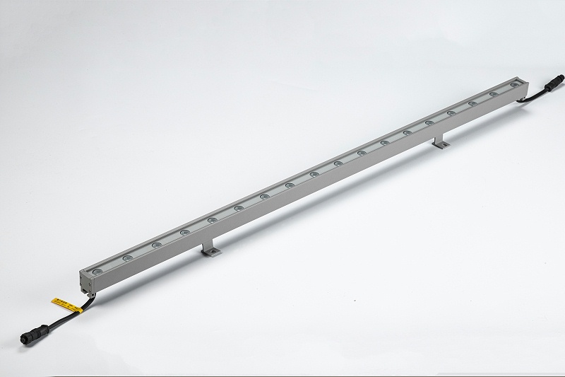 高壓的洗墻燈能做公母插嗎