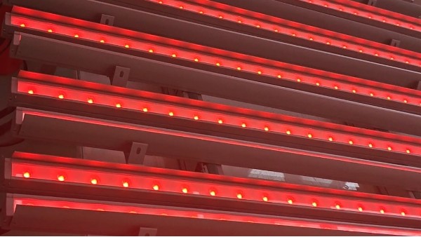 RGBW洗墻燈和RGB洗墻燈的區別是什么呢？