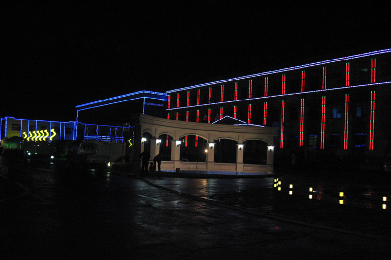 LED護(hù)欄管如何更好的降低損壞